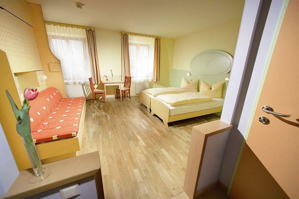 Jufa Hotel Oberwoelz-Lachtal Oberwoelz Stadt Экстерьер фото